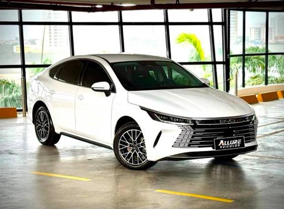 BYD KING 1.5 DM-I PHEV GS AUTOMÁTICO BYD KING 1.5 DM-I PHEV GS AUTOMÁTICO